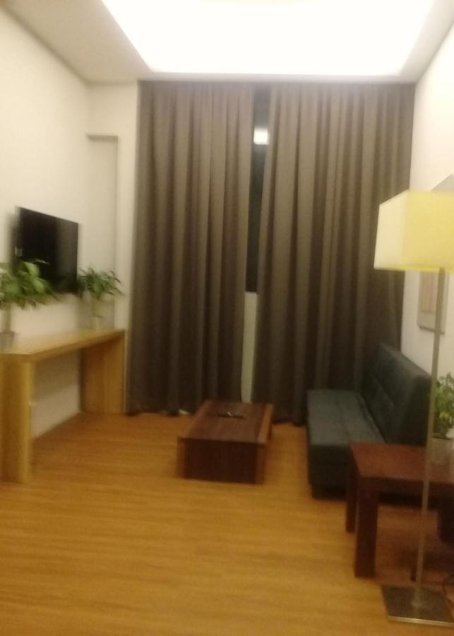 The Riverbank Hotel Kuantan Exterior photo